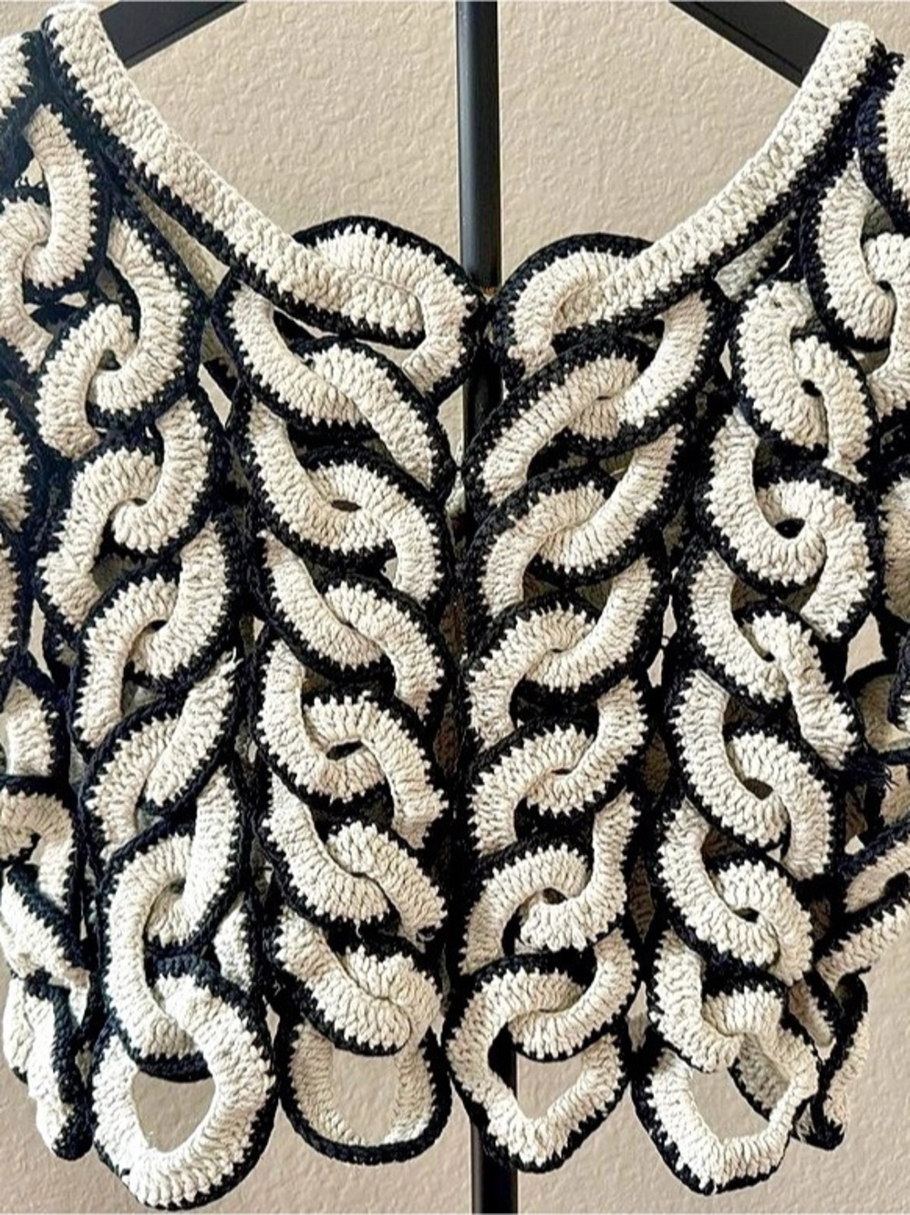 Handmade collector VTG 80s Rico International Crochet Ring Chain Link Cardigan V
